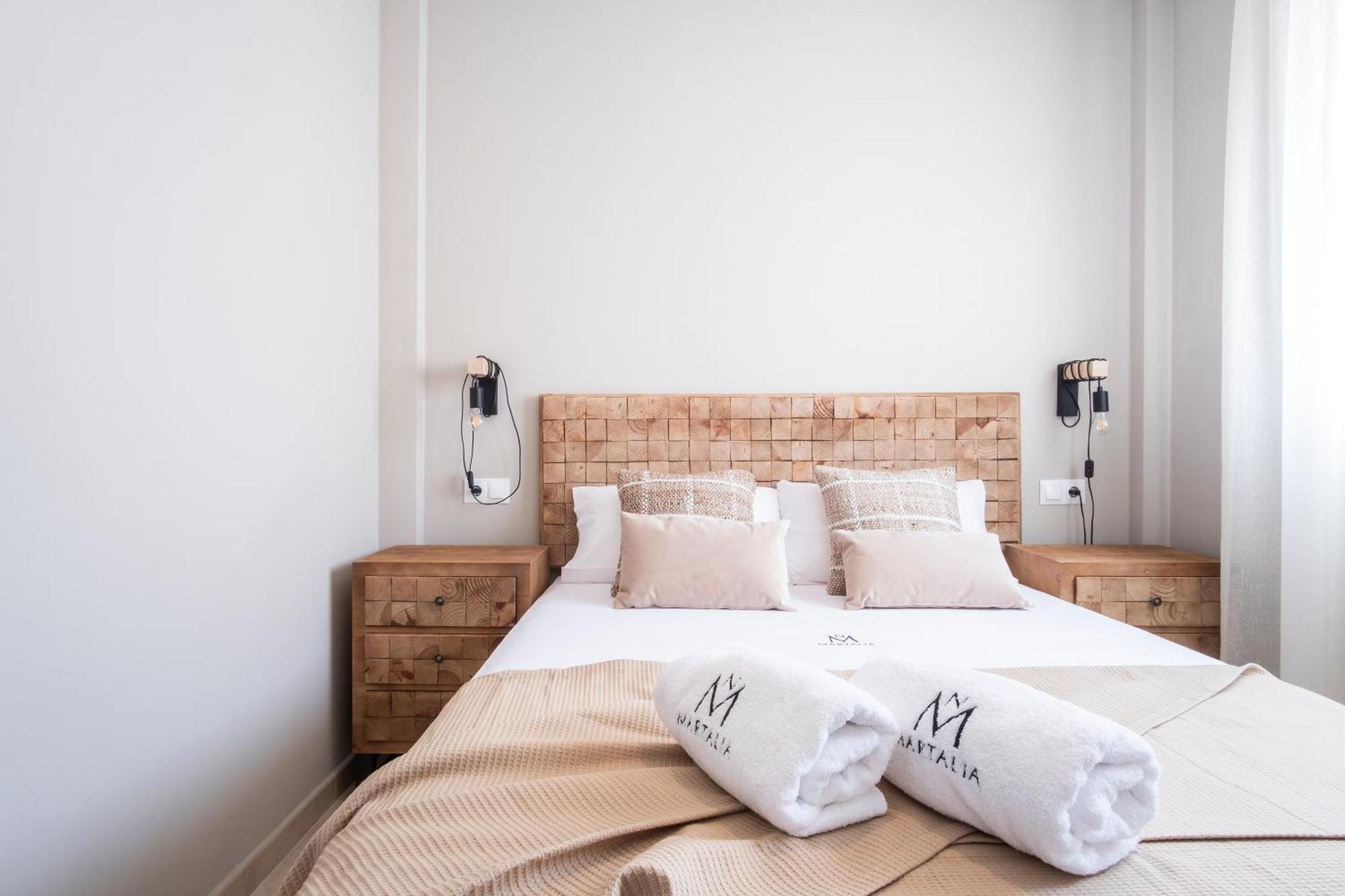 רונדה Apartamentos Martalia Aticos Deluxe מראה חיצוני תמונה