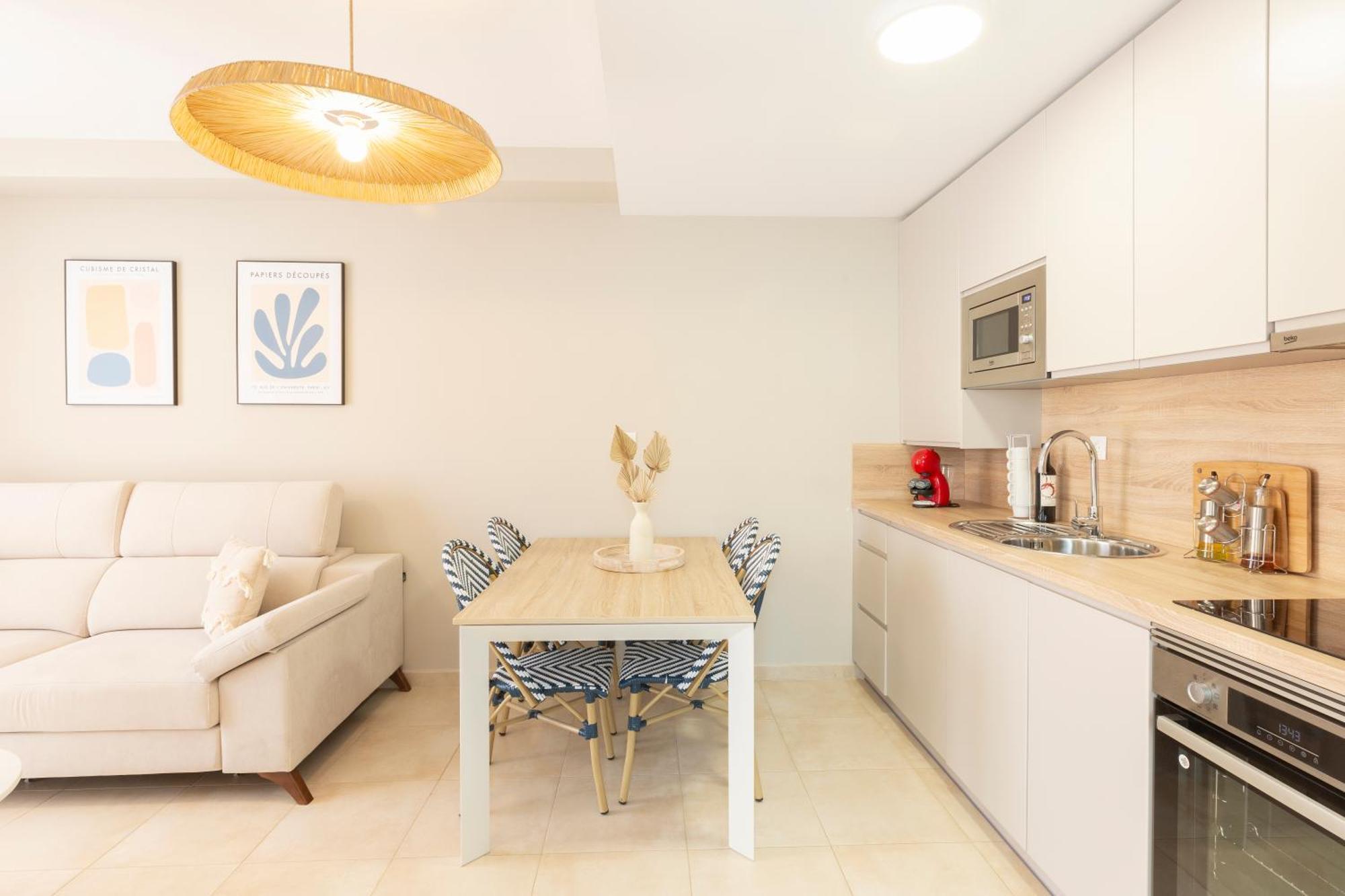 רונדה Apartamentos Martalia Aticos Deluxe מראה חיצוני תמונה