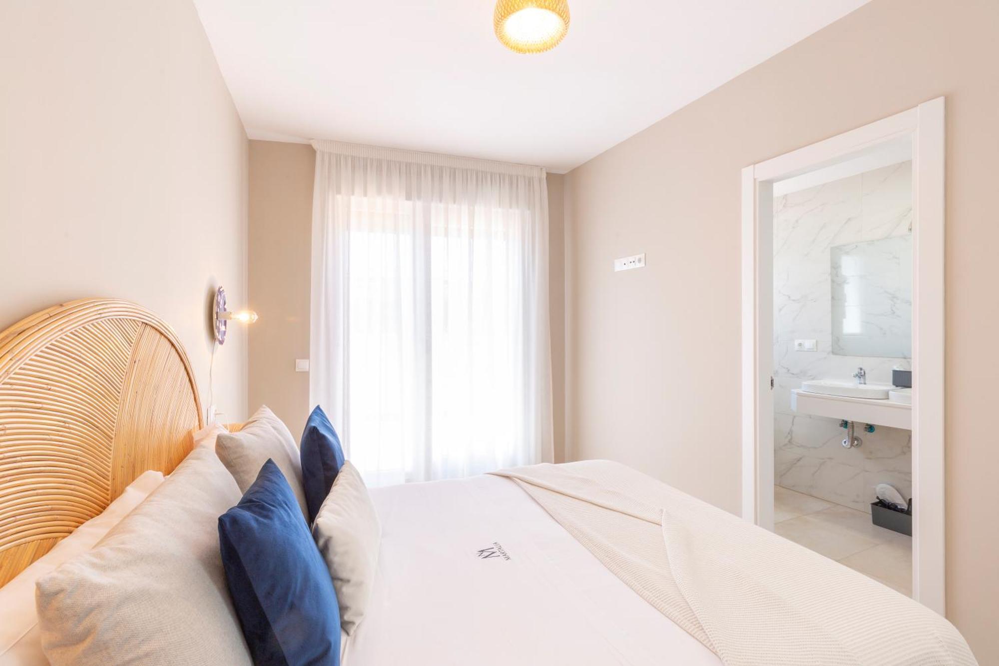רונדה Apartamentos Martalia Aticos Deluxe מראה חיצוני תמונה