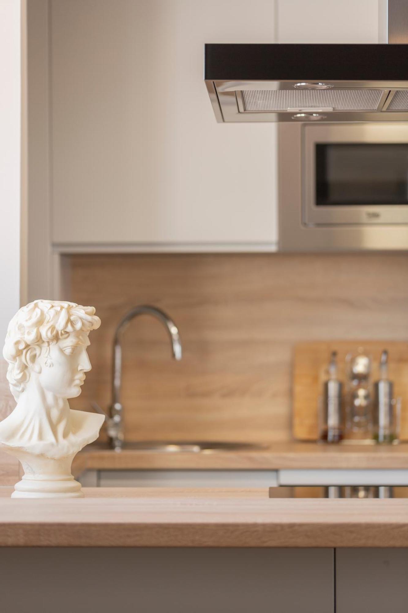 רונדה Apartamentos Martalia Aticos Deluxe מראה חיצוני תמונה
