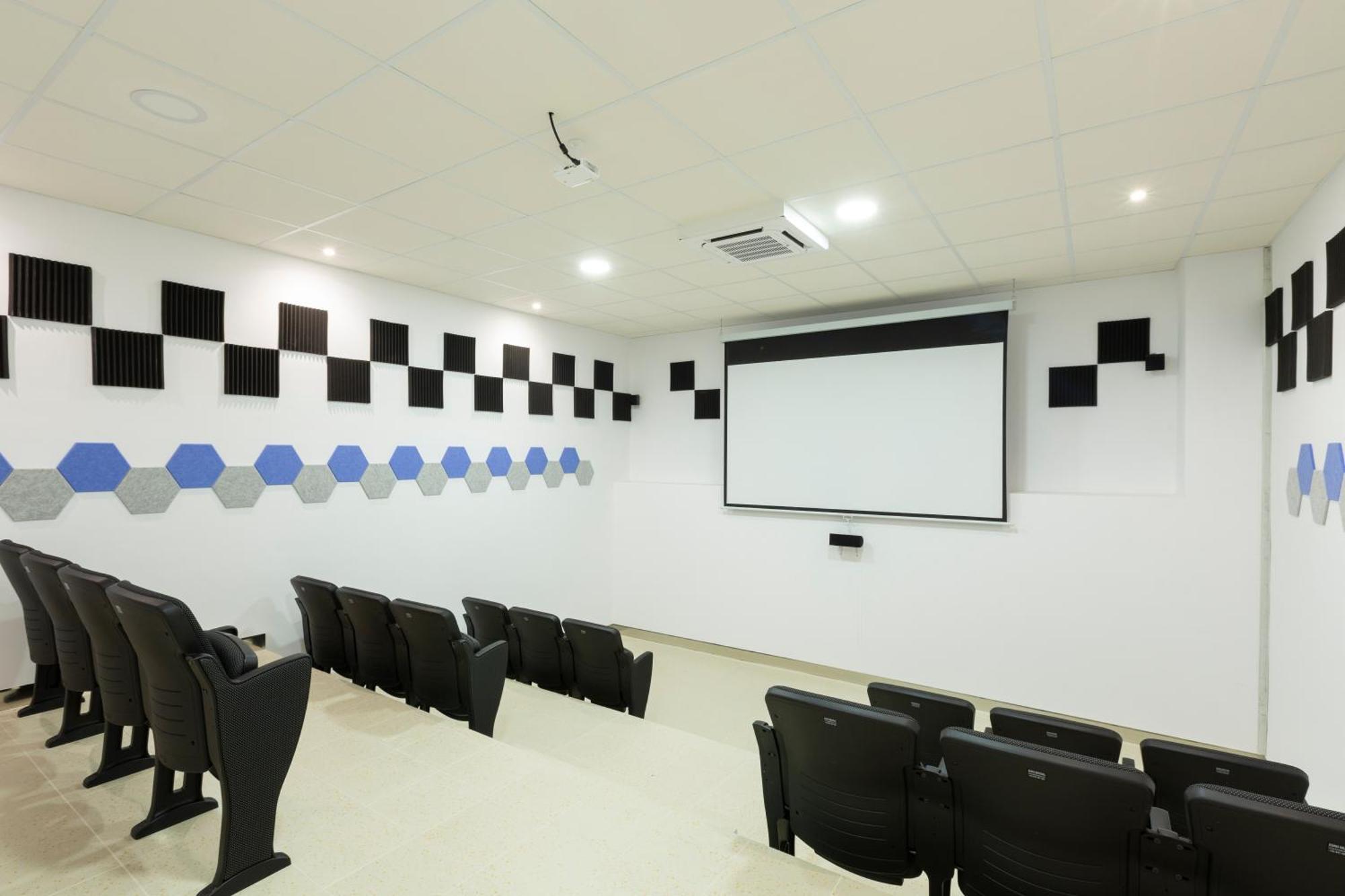רונדה Apartamentos Martalia Aticos Deluxe מראה חיצוני תמונה
